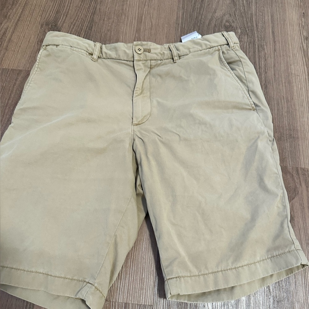 Uniqlo chino shorts